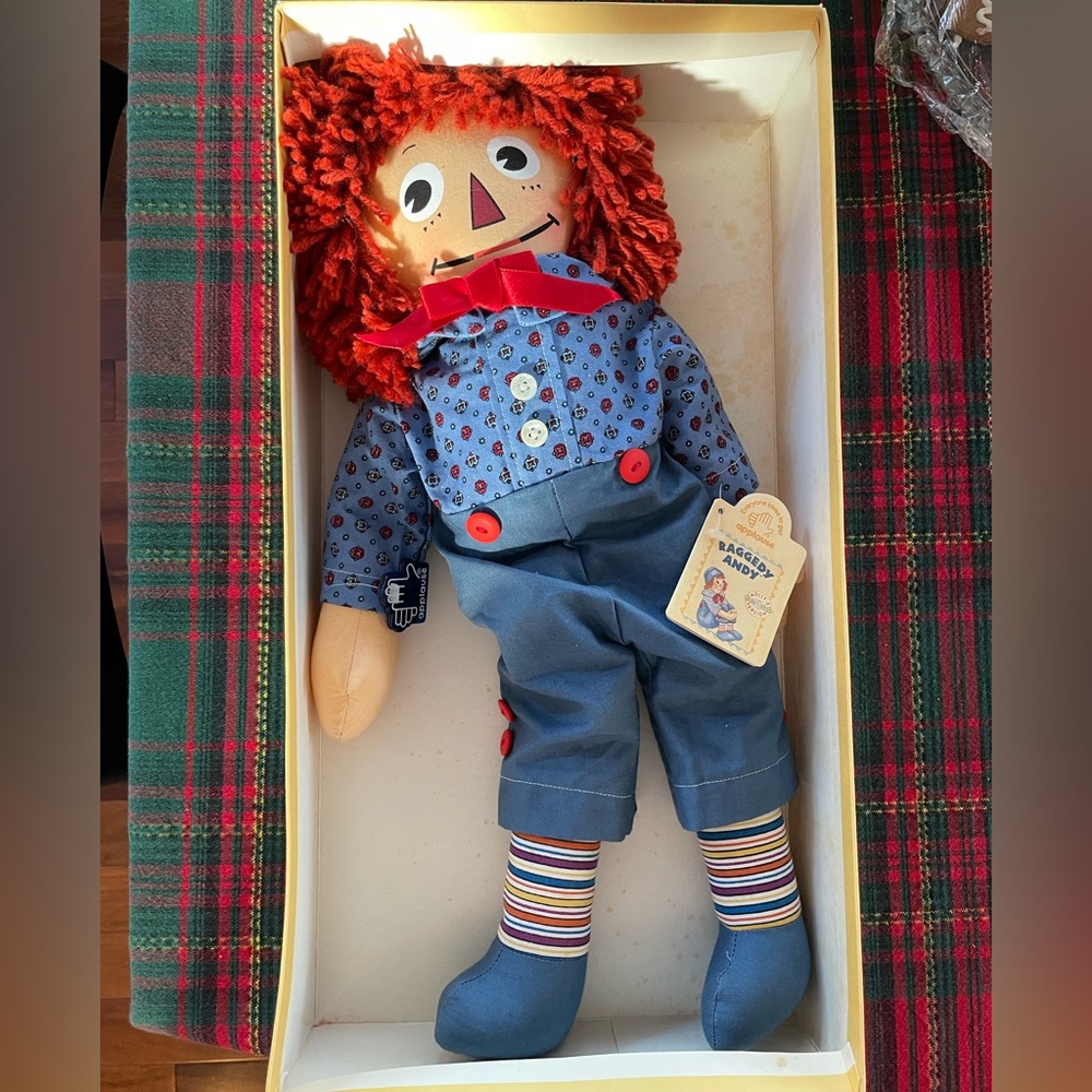 NEW in box with tags and Certification- 1993 Raggedy Andy Doll RARE collectible